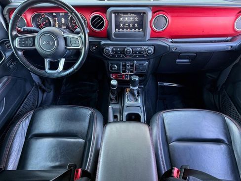 Used 2020 Jeep Gladiator Rubicon w/ Cold Weather Group AWD/4WD image 23