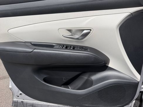Used 2025 Hyundai Tucson SEL AWD/4WD image 13
