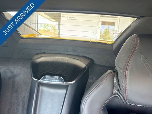 Used 2025 Chevrolet Corvette Stingray Premium Conv w/ Z51 Performance Package image 23