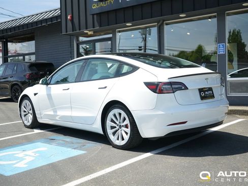 Used 2021 Tesla Model 3 Performance AWD/4WD image 9