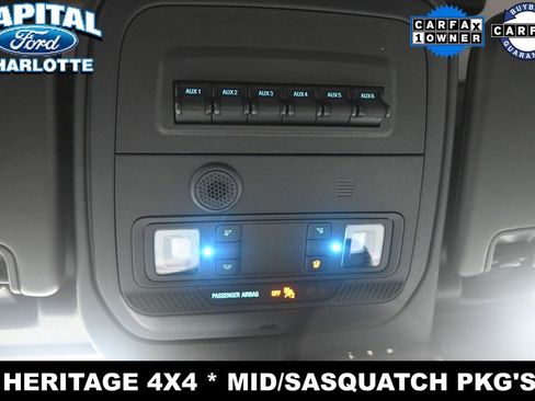 Used 2025 Ford Bronco Heritage Edition AWD/4WD image 16