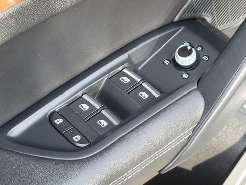 Used 2023 Audi Q5 2.0T Premium Plus image 20