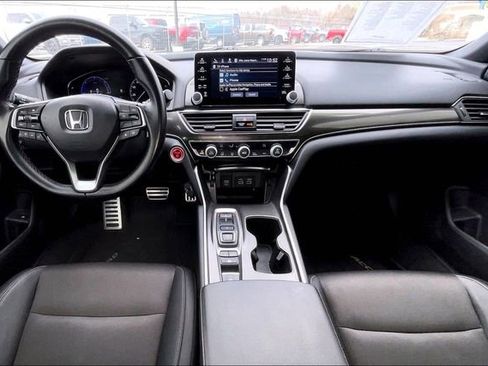 Used 2022 Honda Accord Sport image 15