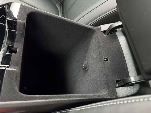 New 2025 Jeep Grand Cherokee Overland w/ Trailer Tow Package image 36