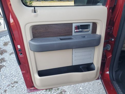 Used 2014 Ford F150 Lariat w/ Equipment Group 502A Luxury image 17