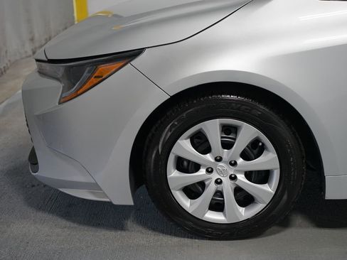 Certified 2024 Toyota Corolla LE image 5