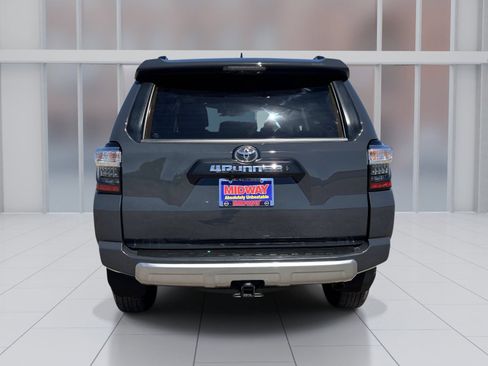 Used 2024 Toyota 4Runner TRD Off-Road Premium w/ Moonroof Package AWD/4WD image 5