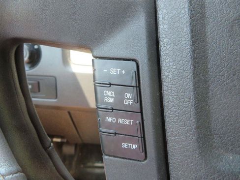 Used 2011 Ford F150 STX w/ Trailer Tow Pkg RWD image 16