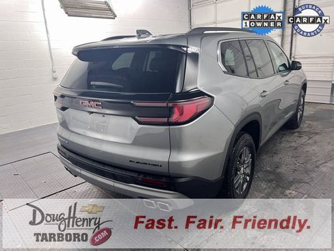 Used 2025 GMC Acadia Elevation image 8