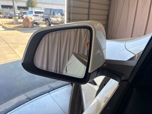 Used 2023 Tesla Model Y Long Range AWD/4WD image 20