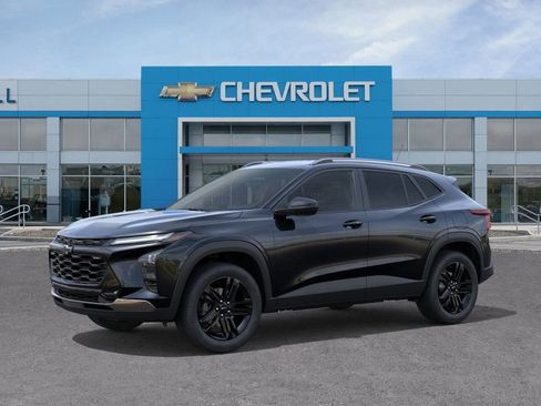 New 2026 Chevrolet Trax ACTIV image 2