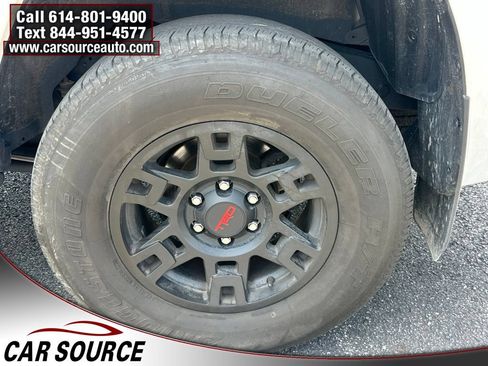 Used 2023 Toyota 4Runner TRD Off-Road Premium w/ Off Road Premium Plus Package AWD/4WD image 24