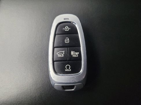 Used 2023 Hyundai Santa Fe SEL image 32