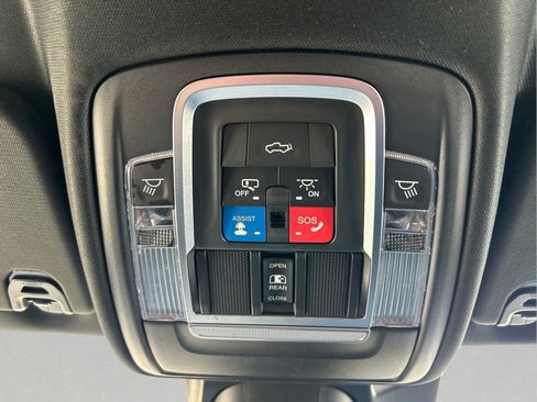 Certified 2019 RAM 1500 Limited AWD/4WD image 34