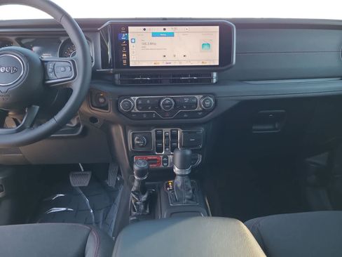 New 2026 Jeep Gladiator Rubicon image 18