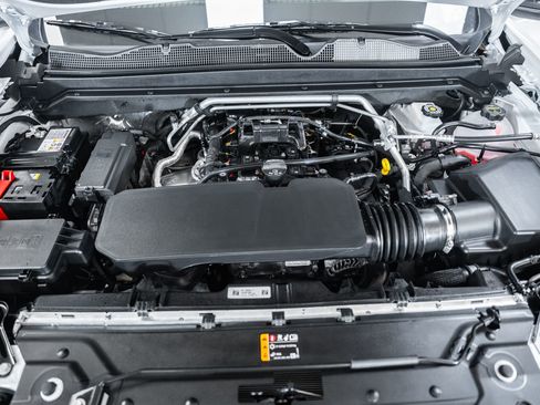 Used 2026 Chevrolet Colorado ZR2 image 27