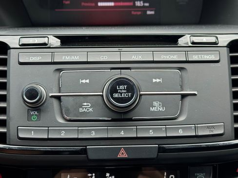 Used 2017 Honda Accord Sport image 23