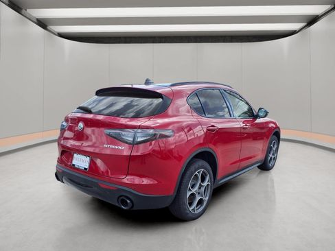 New 2025 Alfa Romeo Stelvio Sprint AWD/4WD image 6