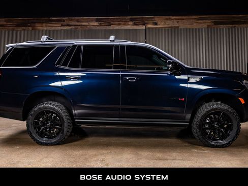 Used 2024 GMC Yukon AT4 w/ AT4 Premium Package image 10