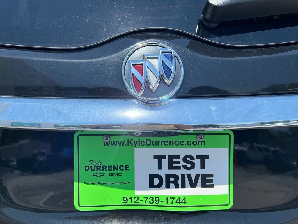 Used 2023 Buick Enclave Premium w/ Experience Buick Package FWD image 6