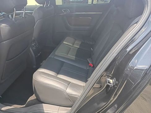 Used 2014 Lincoln MKS w/ Equipment Group 101A FWD image 19