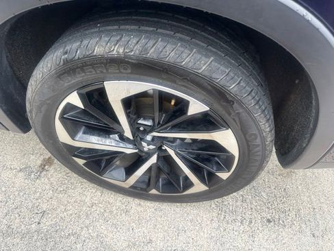 Used 2023 Mitsubishi Outlander SE FWD image 17