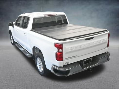 Used 2023 Chevrolet Silverado 1500 LT RWD image 50