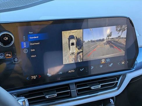 New 2026 Chevrolet Equinox EV LT image 13