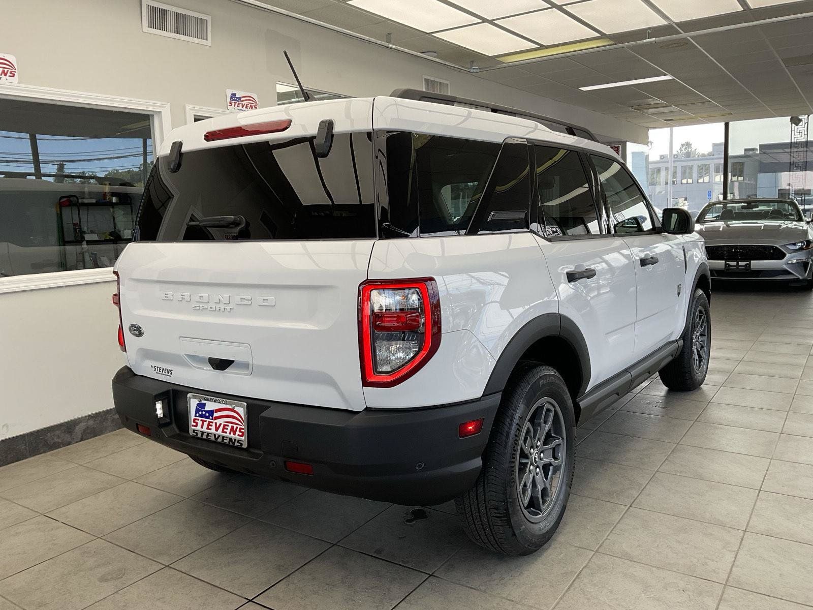 Used 2024 Ford Bronco Sport Big Bend w/ Convenience Package AWD/4WD image 5