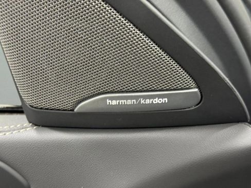 New 2026 BMW X6 M60i image 24