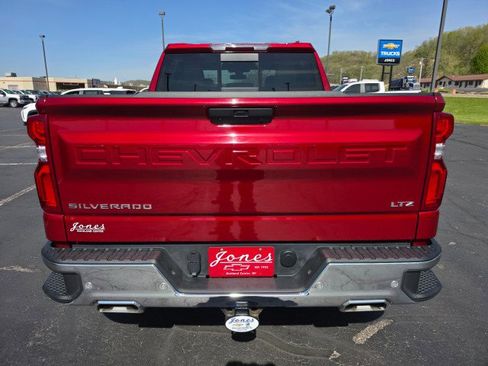 Used 2021 Chevrolet Silverado 1500 LTZ AWD/4WD image 4