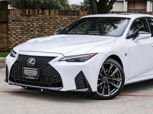 Used 2022 Lexus IS 350 F Sport image 12