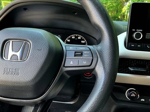 Used 2024 Honda HR-V LX image 12