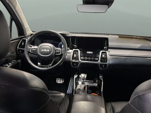 Used 2022 Kia Sorento SX FWD image 9