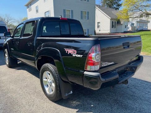 Used 2012 Toyota Tacoma 4x4 Double Cab w/ TRD Sport Pkg image 5