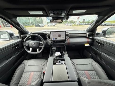 Used 2026 Toyota Sequoia Capstone AWD/4WD image 25
