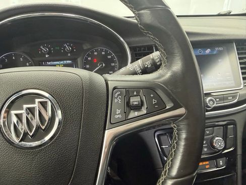 Used 2018 Buick Encore Preferred AWD/4WD image 46