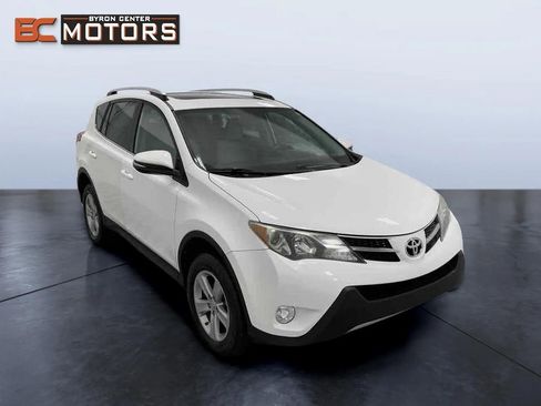 Used 2014 Toyota RAV4 XLE image 7