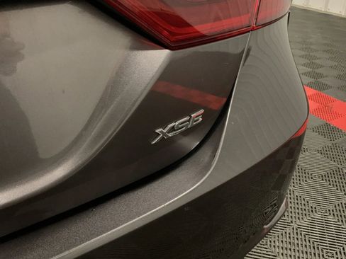 Used 2022 Toyota Camry XSE w/ Navigation Package image 16