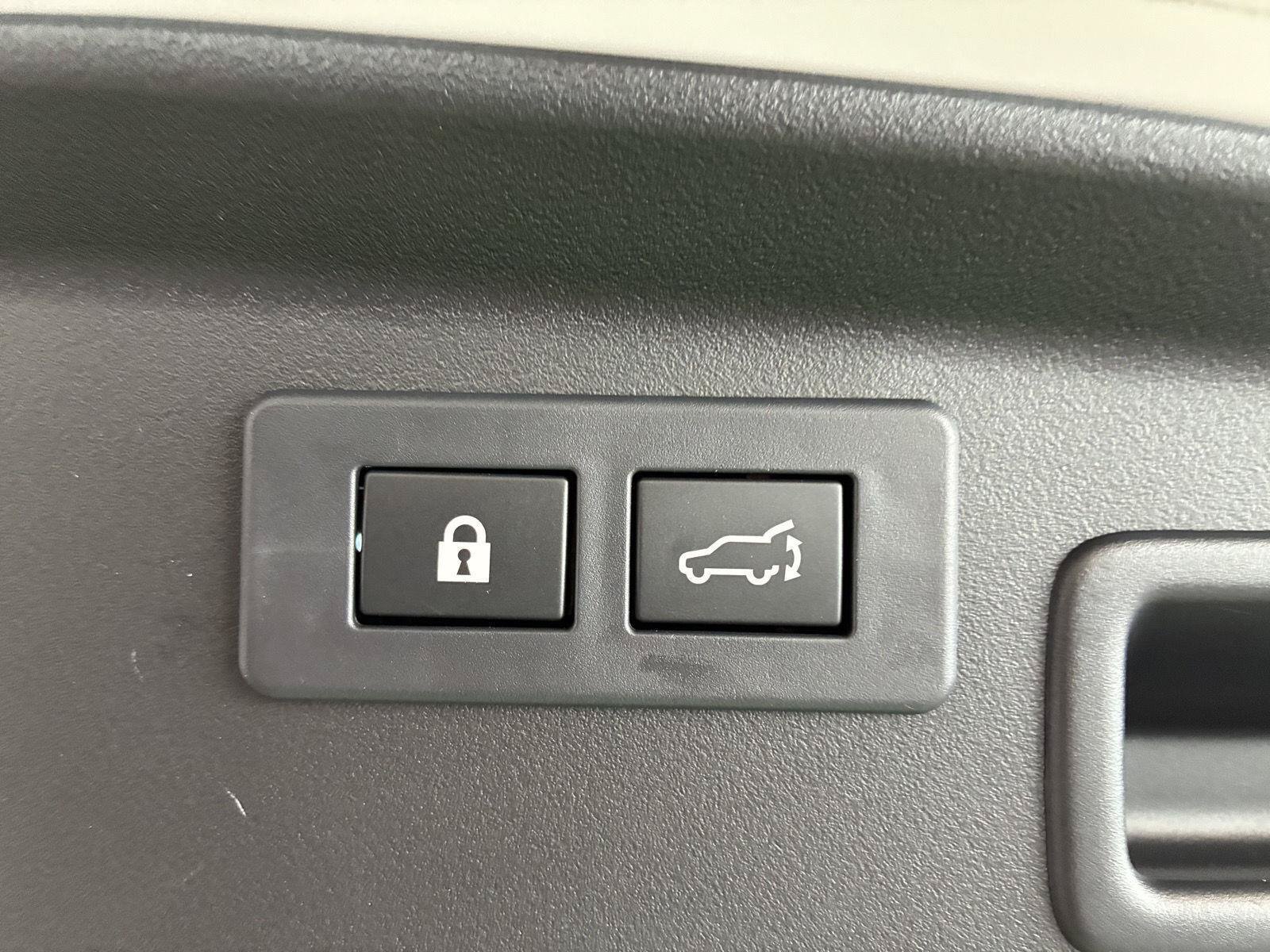 New 2026 Subaru Outback Limited AWD/4WD image 9