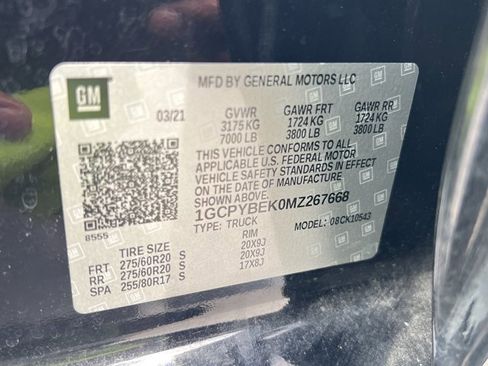 Used 2021 Chevrolet Silverado 1500 Custom w/ Rally Edition image 27