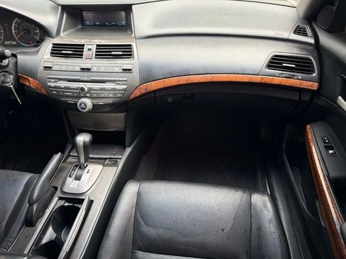 Used 2011 Honda Accord EX-L image 12