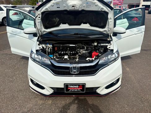 Used 2018 Honda Fit Sport image 9