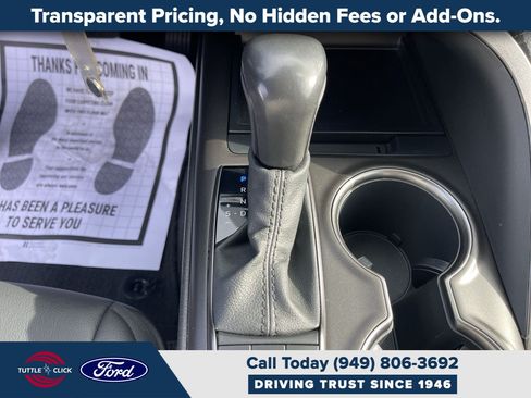 Used 2022 Toyota Camry SE w/ Carpet Mat Package (TMS) FWD image 26