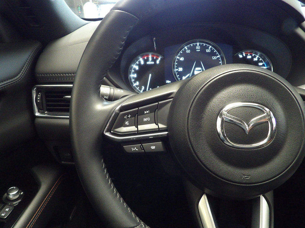 Certified 2024 MAZDA CX-5 Carbon Edition AWD/4WD image 22