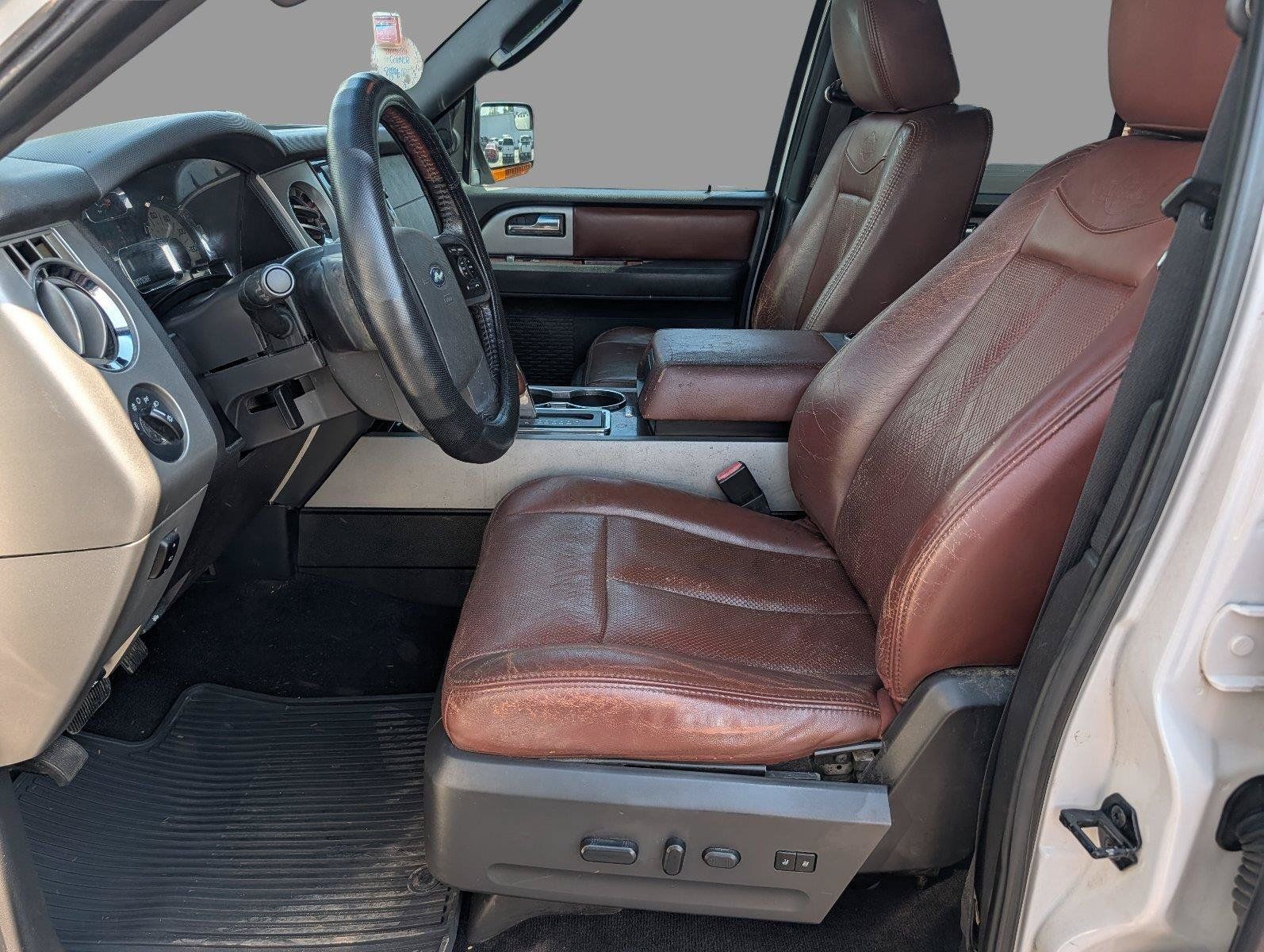 Used 2012 Ford Expedition EL King Ranch RWD image 10
