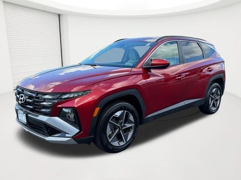 Used 2025 Hyundai Tucson SEL AWD/4WD image 1