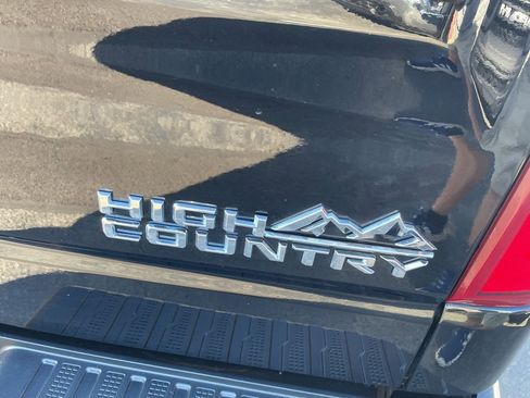 Used 2020 Chevrolet Silverado 1500 High Country image 14