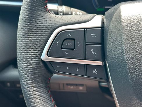 Certified 2026 Toyota Sienna XSE FWD image 42