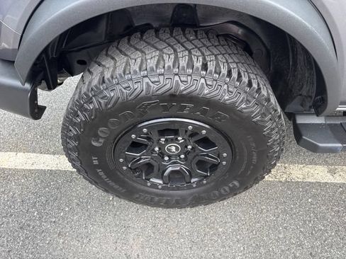 Used 2023 Ford Bronco Wildtrak AWD/4WD image 18